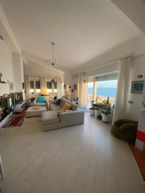 Aloe Apartment